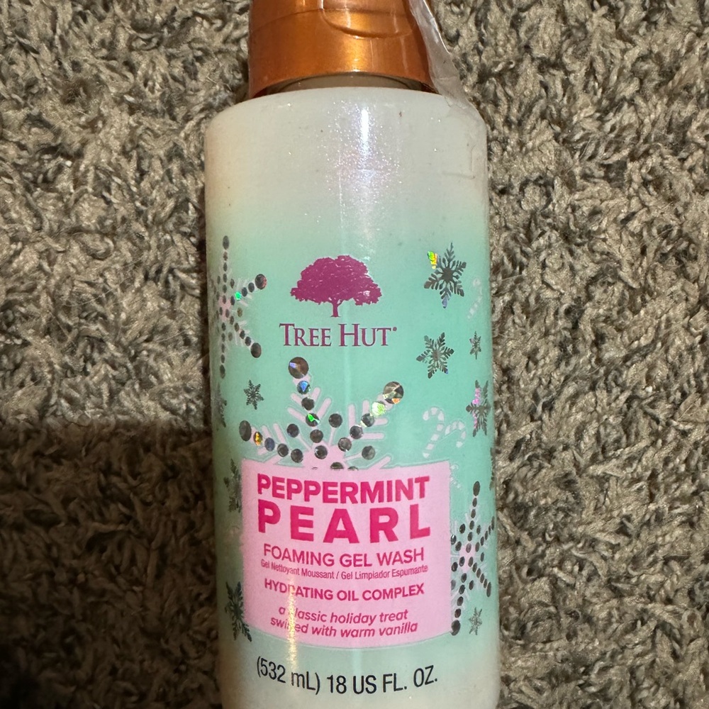 Peppermint Pearl Foaming Gel Wash - Green and Pink